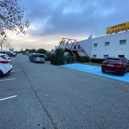 卡尔卡松克拉斯艾克酒店 酒店 *